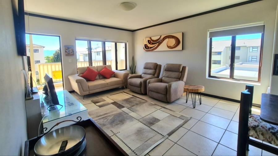 To Let 2 Bedroom Property for Rent in Bowtie Western Cape